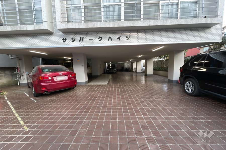 敷地の出入り口