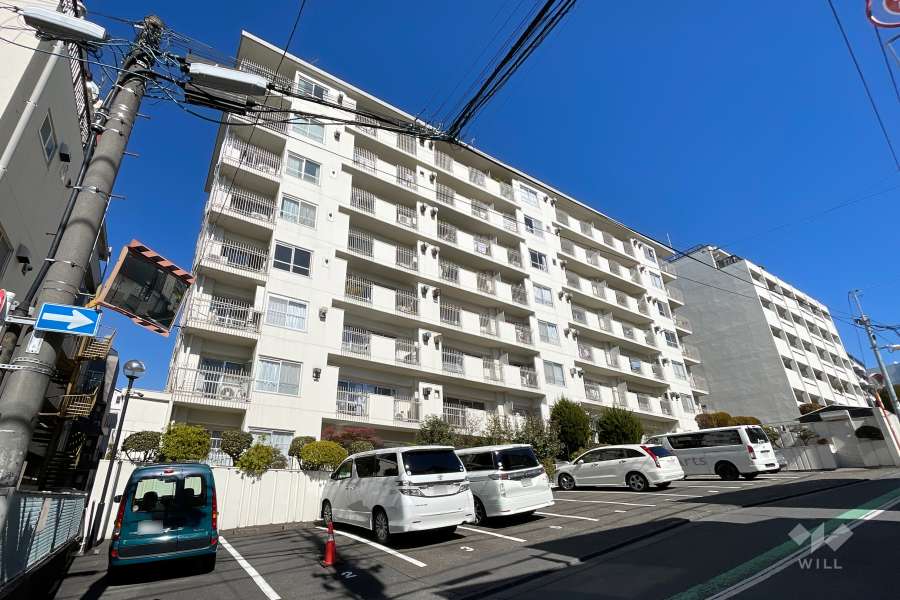 東建参宮橋マンションの外観（南西側から）