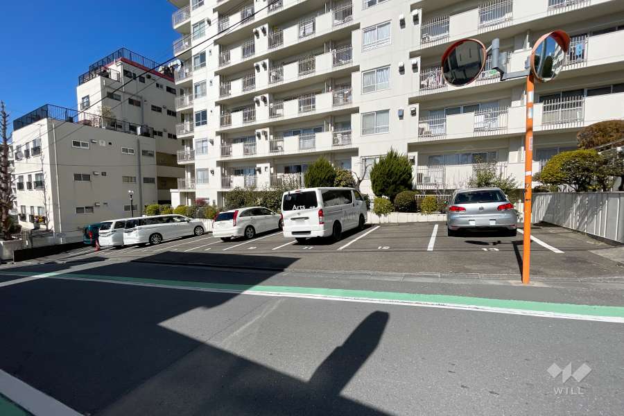 敷地内駐車場（屋外平面式）