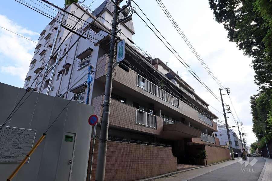 広尾ハイツの外観(北東側から)
