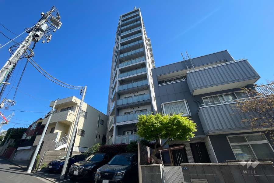 ガーラプレシャス代々木上原の外観（南東側から）