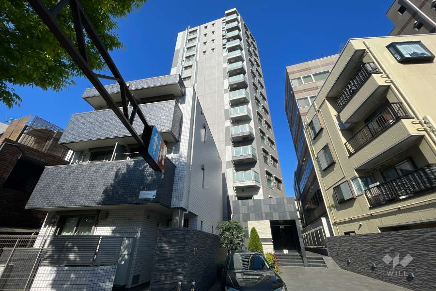 ガーラプレシャス代々木上原の外観（東側から）