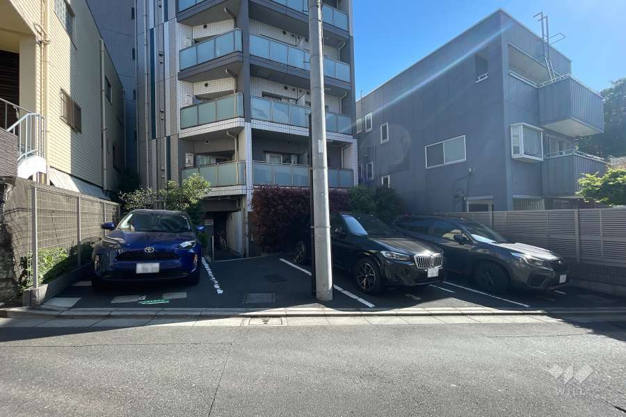 敷地内駐車場（屋外平面式）