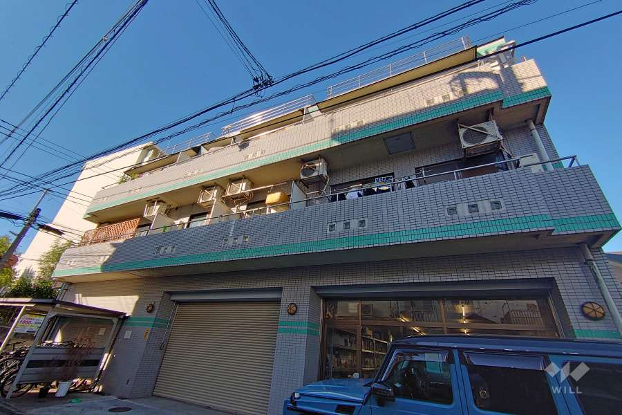 幡ヶ谷ＹＭビルの外観（南側から）