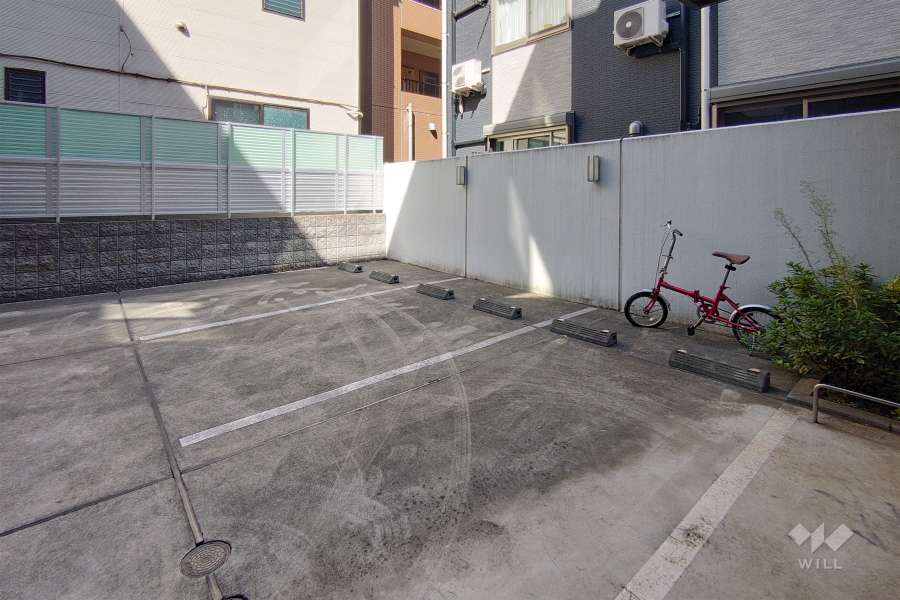 敷地内駐車場（屋外平面式）