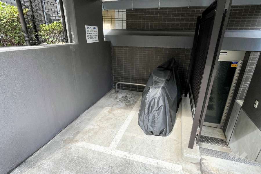 バイク置場