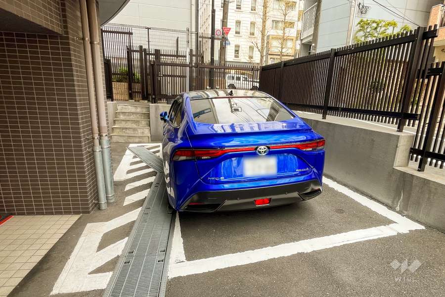 敷地内駐車場（屋外平面式）