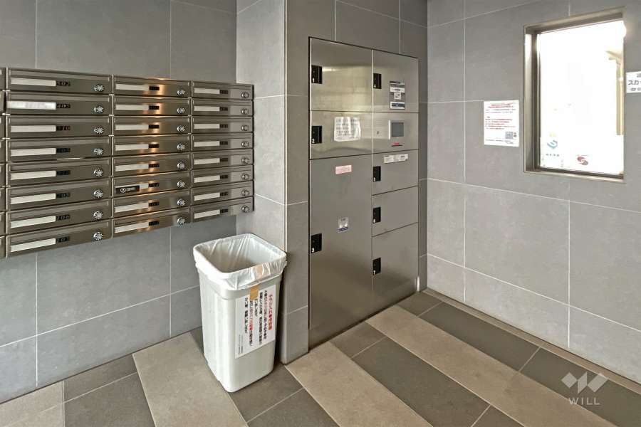 宅配ボックスと共用ポスト