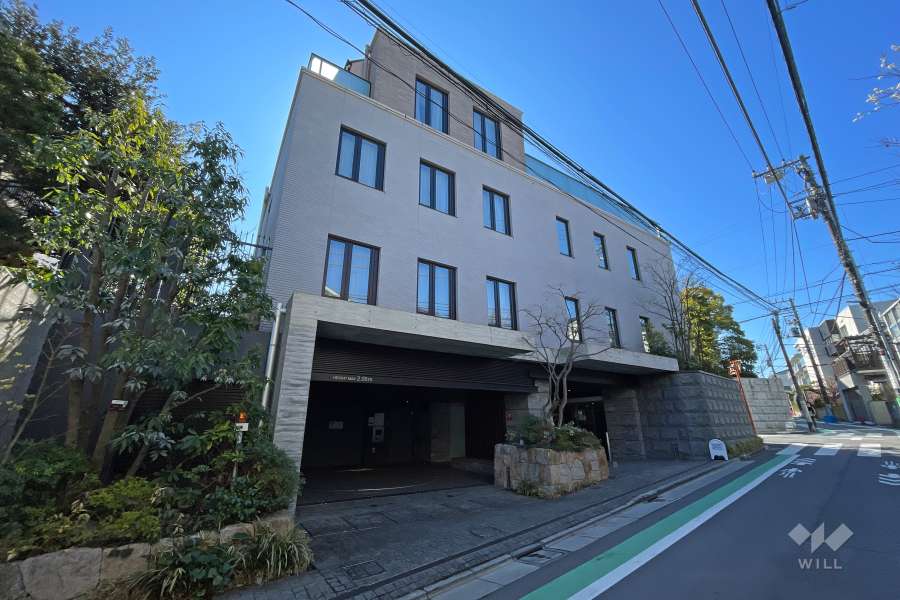 グランドメゾン上原レジデンスの外観（北側から）