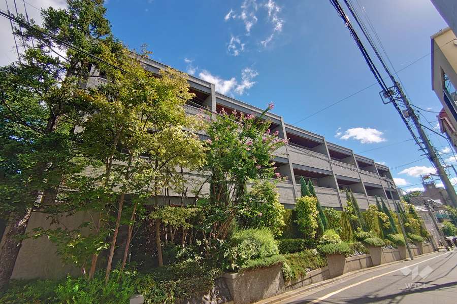 ザパークハウス元代々木町の外観（南西側から）