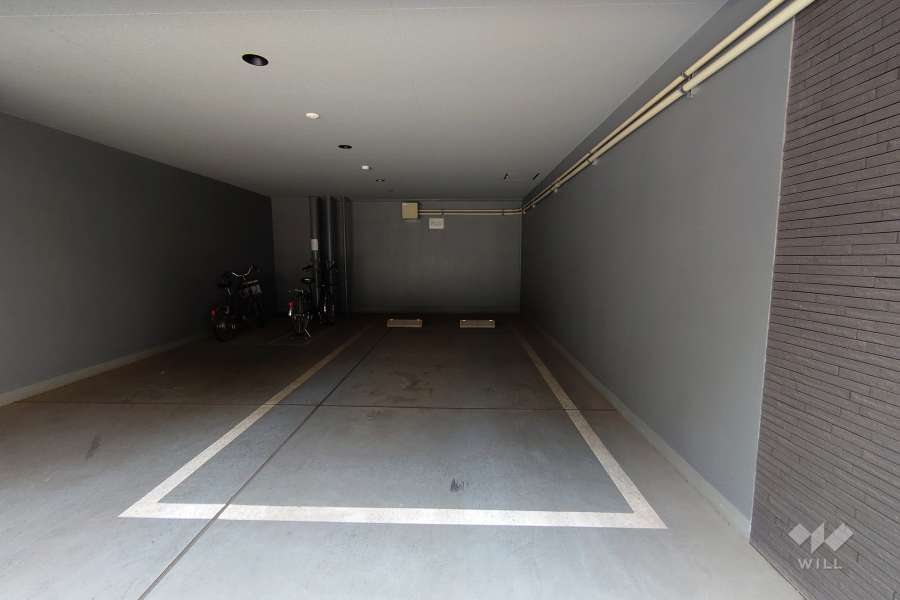 敷地内駐車場（屋内平面式）