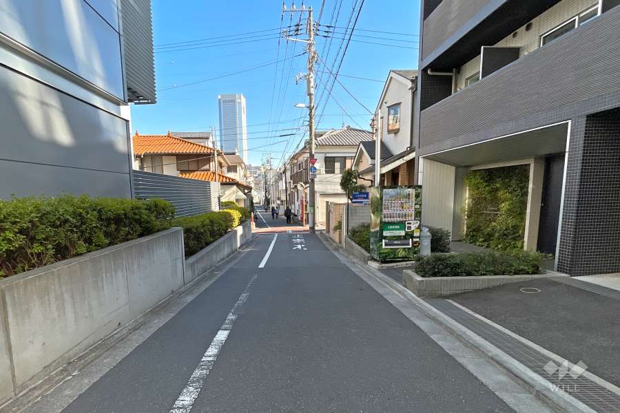 敷地の前面道7路