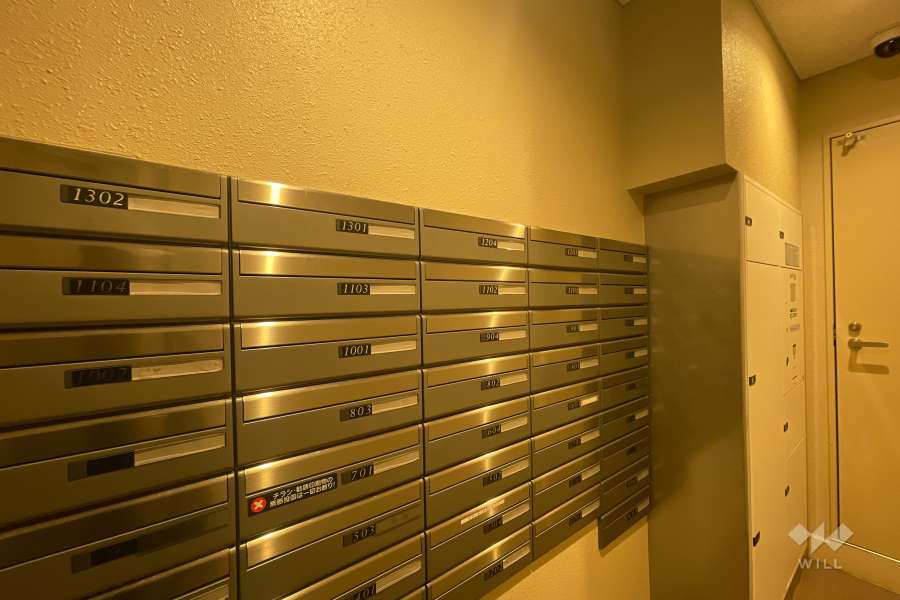 宅配ボックスと共用ポスト