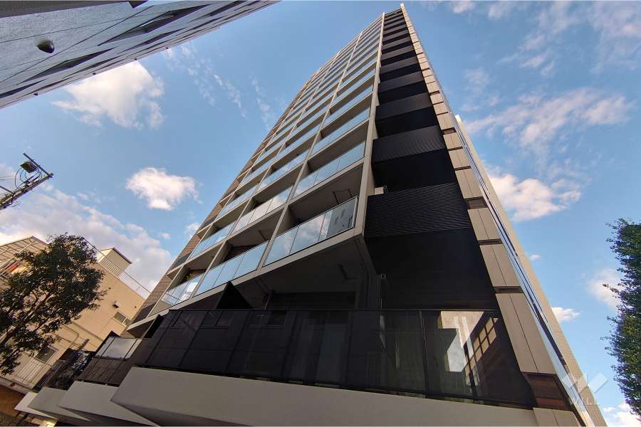 ピアース初台センティアの外観（南西側から）