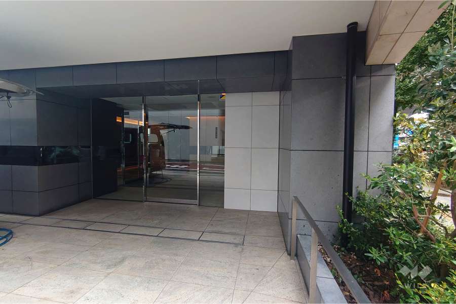 エントランスアプローチ