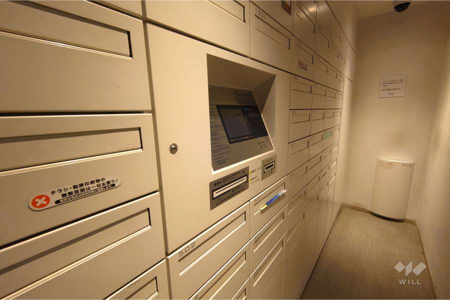 宅配ボックスと共用ポスト