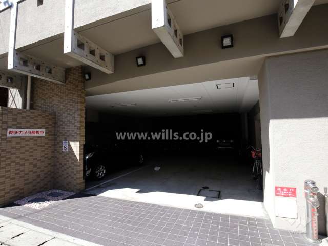駐車場の出入り口