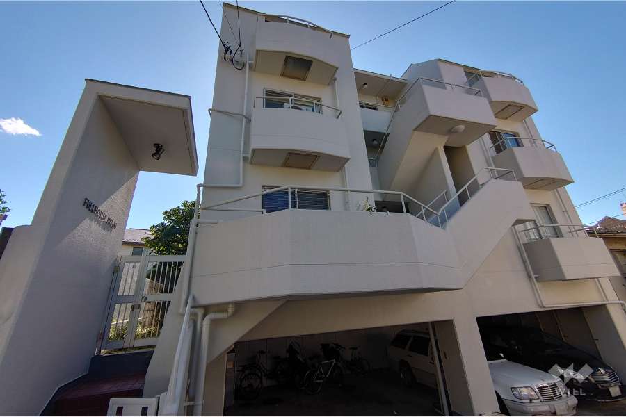 フルハウス広尾の外観（北東側から）