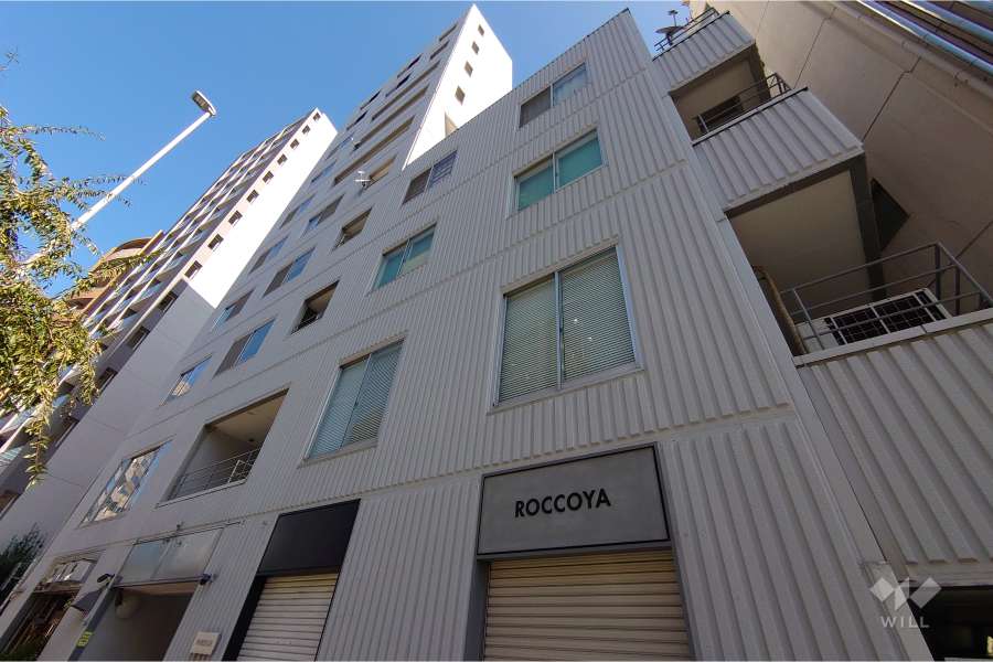 タワーホームズ氷川の外観（南東側から）