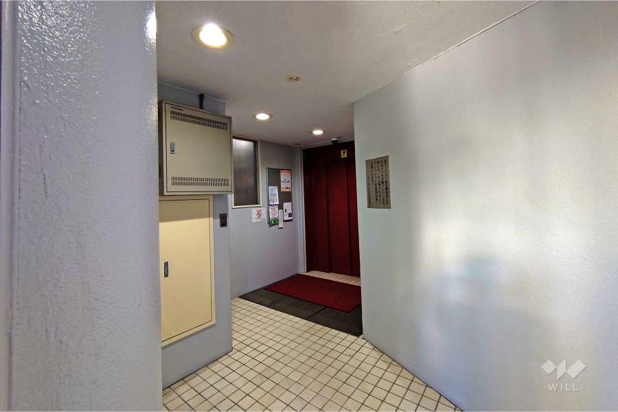 エントランスホール