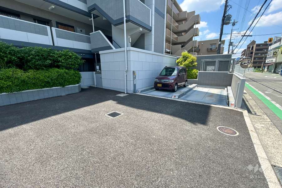 敷地内駐車場（屋外機械式）