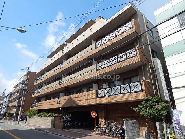 セントローリエ南塚口3の外観（南東側から）