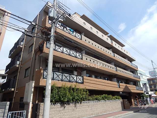 セントローリエ南塚口3の外観（南西側から）