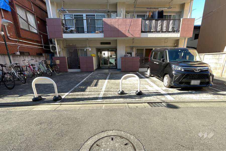 敷地内駐車場（屋外平面式）