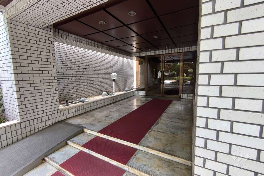 エントランスアプローチ