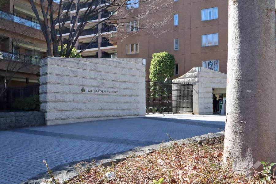 エントランスアプローチ