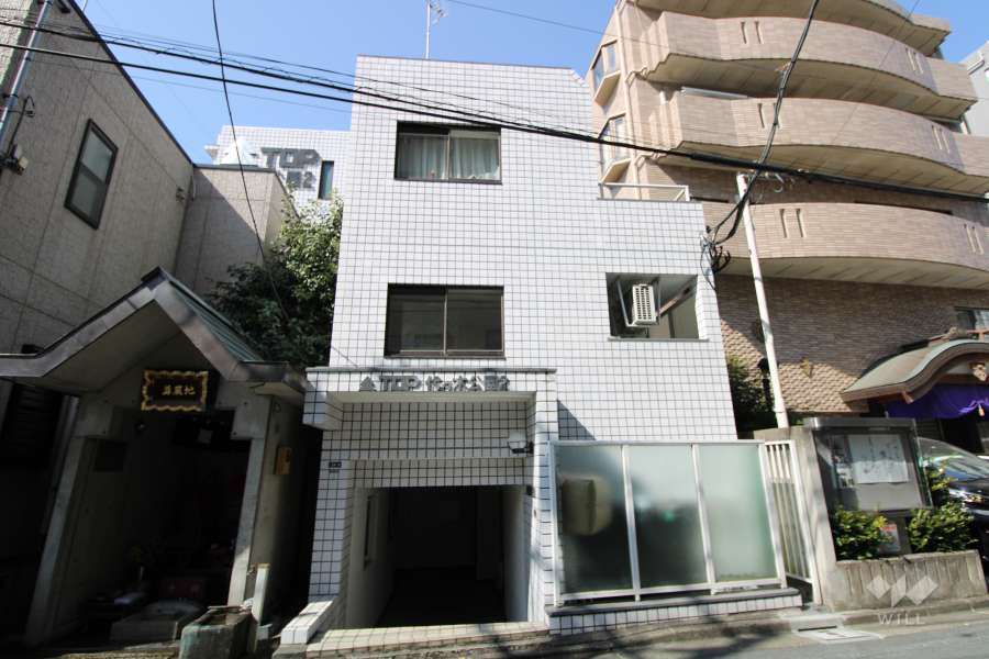 マンションの外観（東側から）