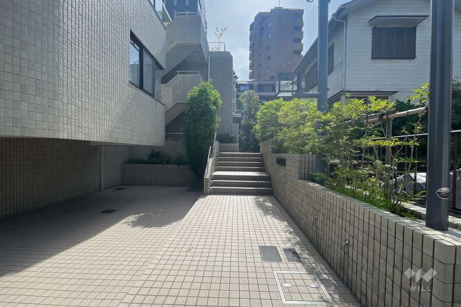 エントランスアプローチ