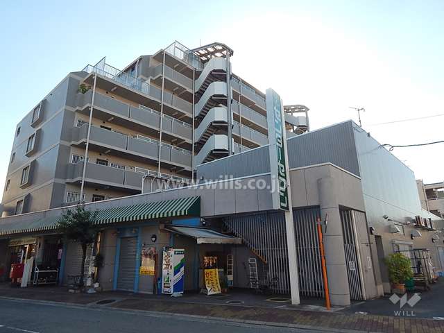 エーベル塚口の外観（北東側から）