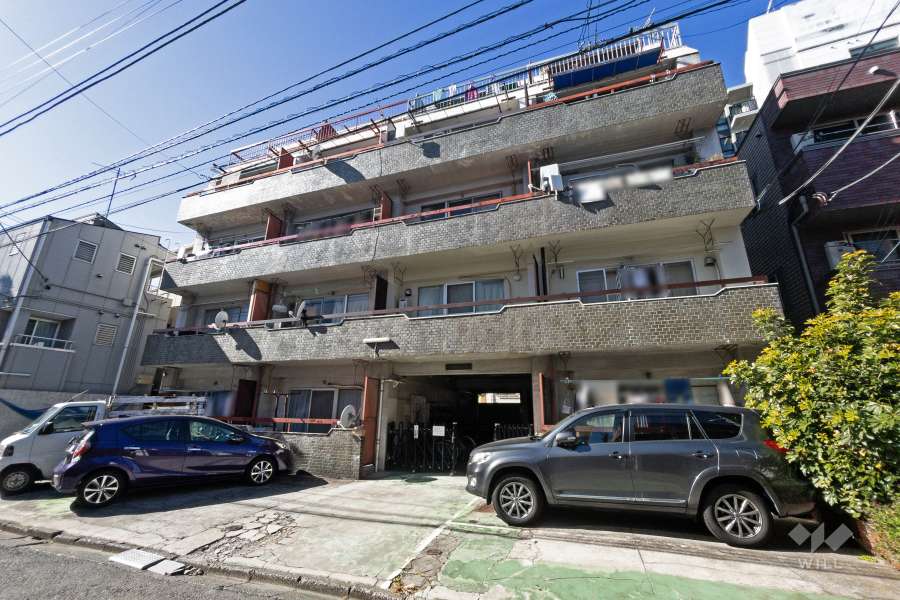 代々木高野マンションの外観（南東側から）