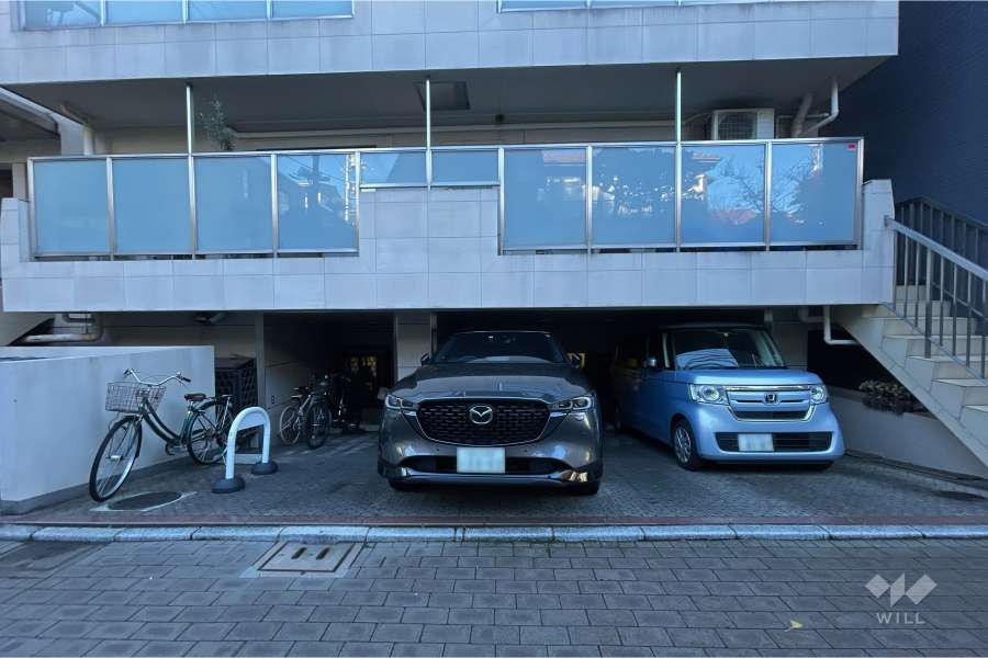 敷地内駐車場（屋内平面式）