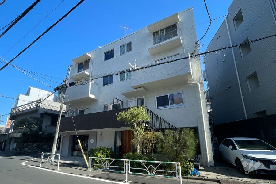 岩井ビル（元代々木町）の外観（南東側から）