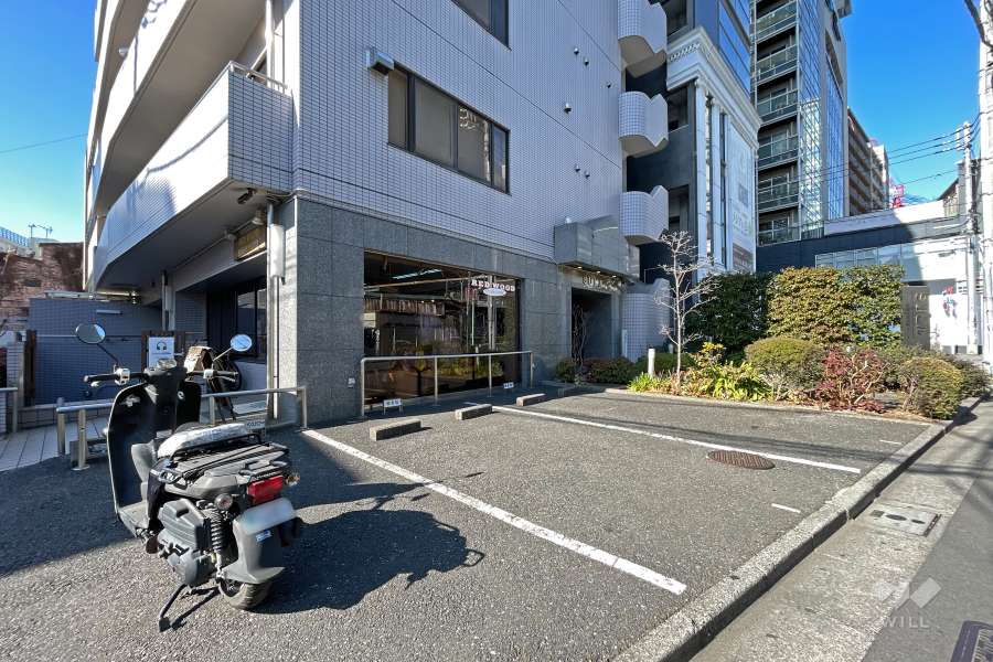 敷地内駐車場（屋外平面式）