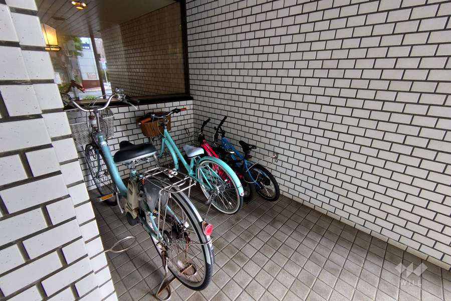 駐輪場