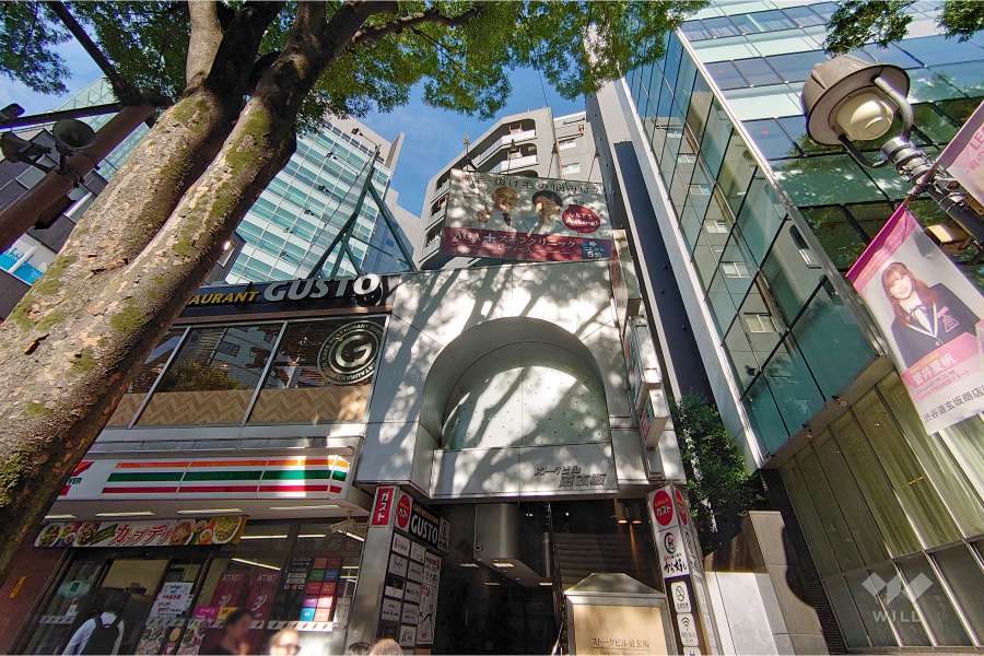 ストークビル道玄坂の外観（南東側から）