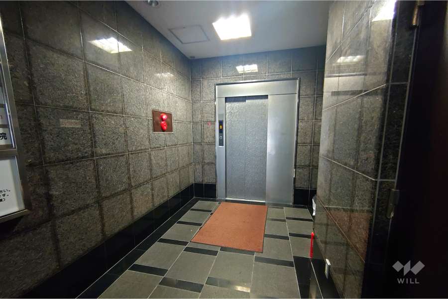 エントランスホール