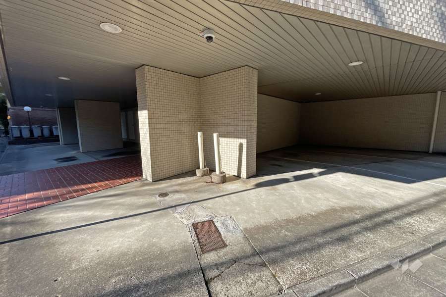 敷地内駐車場（屋内平面式）