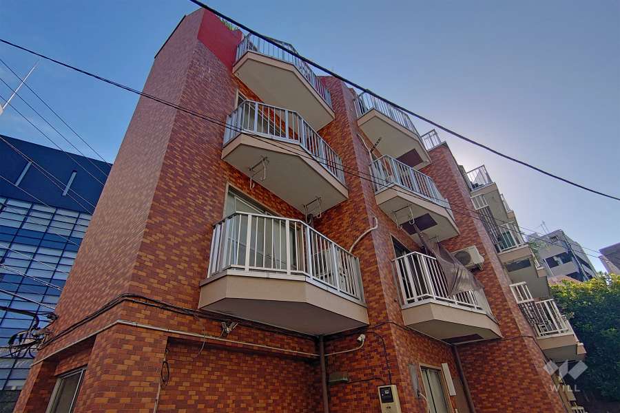 森林ハイツの外観（西側から）