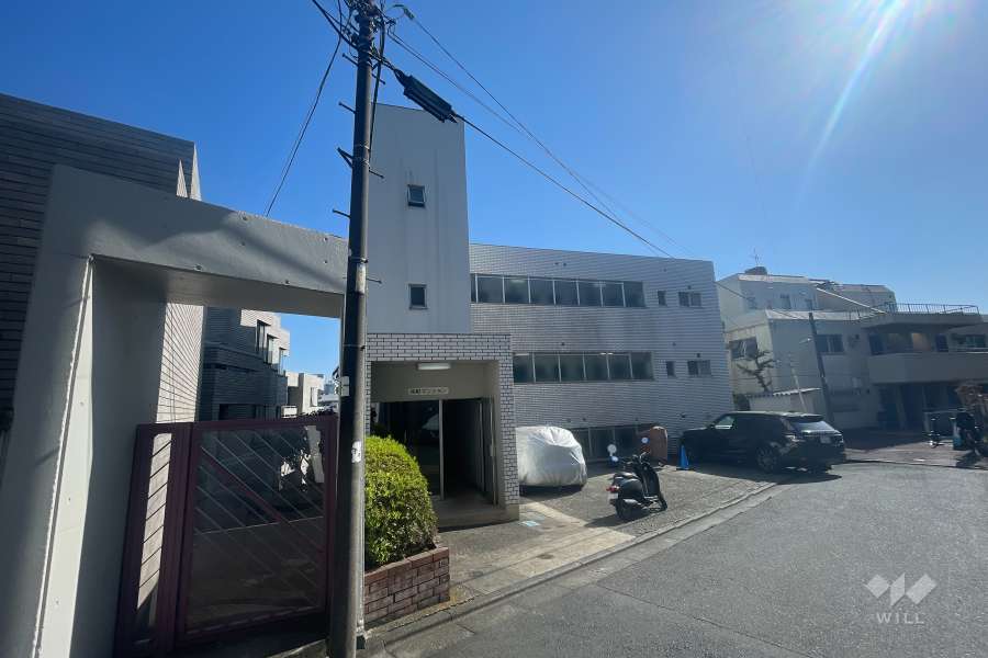 共和マンションの外観（北東側から）