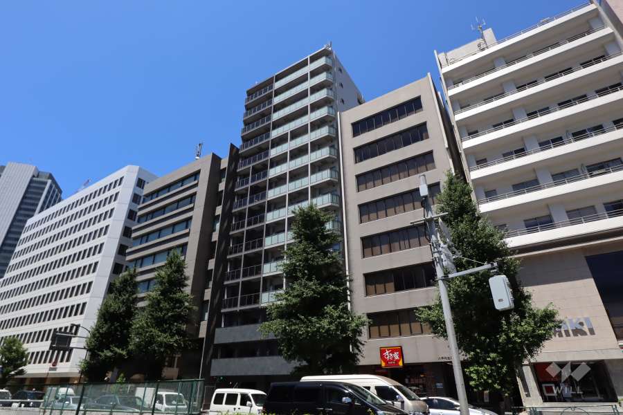 ガーラプレシャス渋谷六本木通りの外観（南東側から）