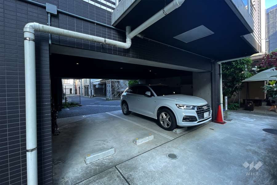 敷地内駐車場（屋内平面式）