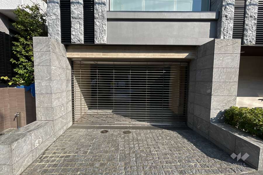 駐車場出入口（リングシャッター式）