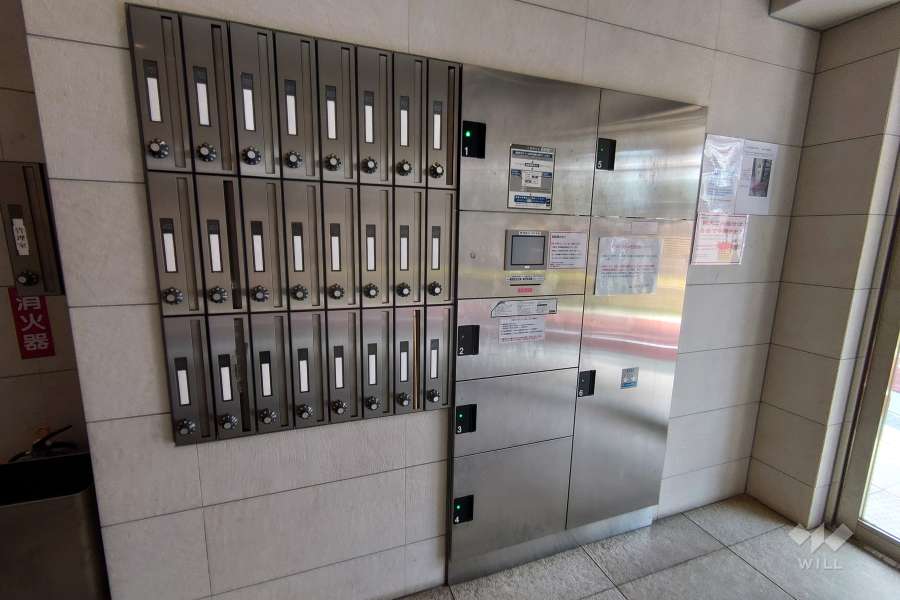 宅配ボックスと共用ポスト