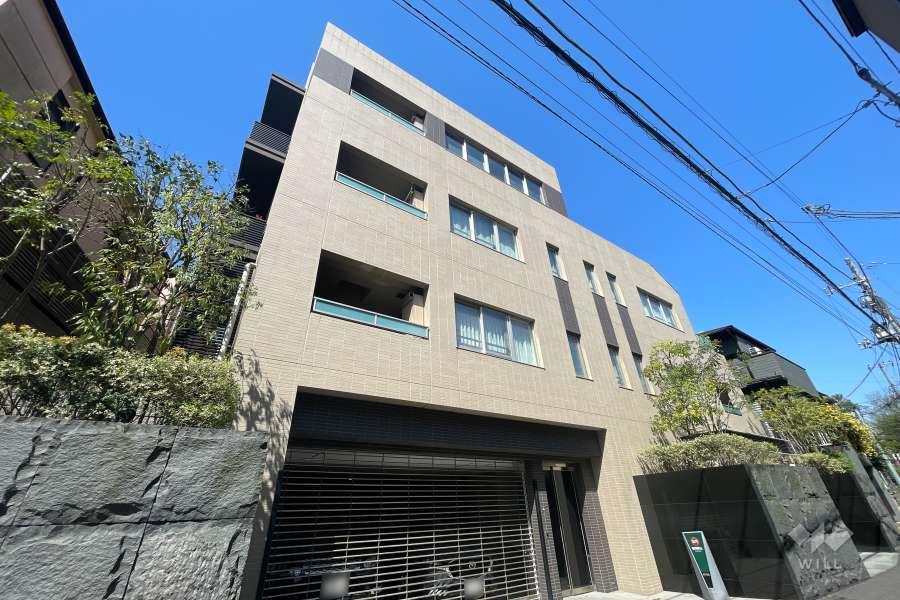 オープンレジデンシア代々木ザハウスの外観（南東側から）