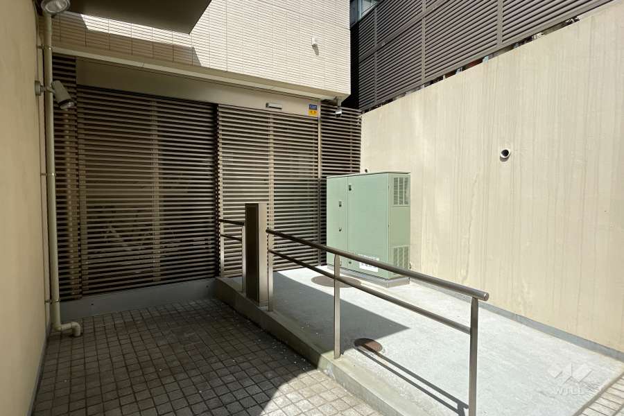 駐輪場の出入り口