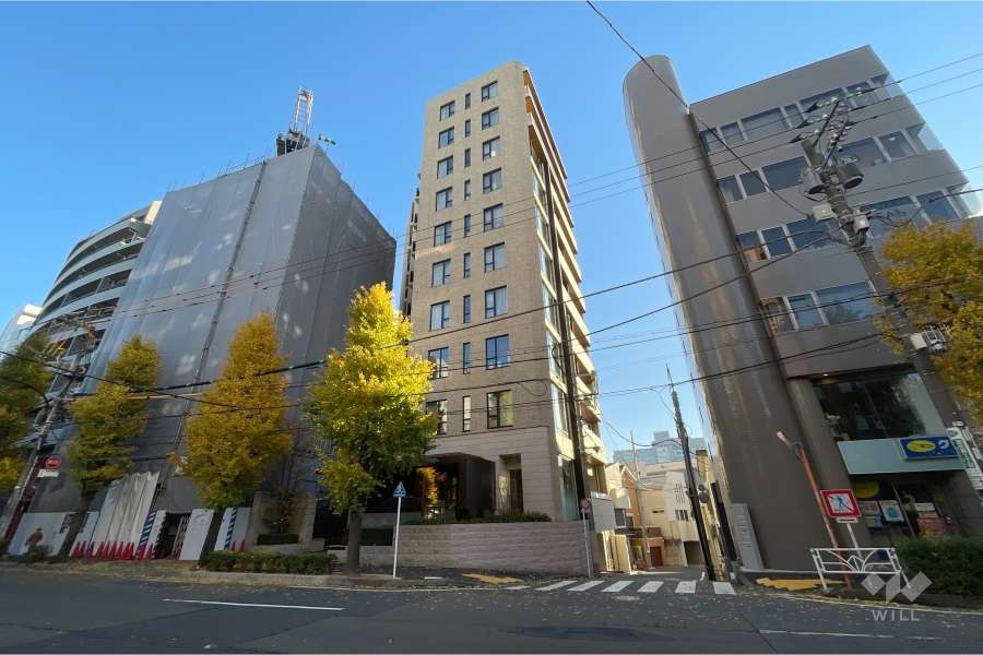 パークコート広尾ヒルトップレジデンスの外観（南西側から）